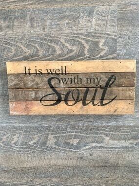 Rustic Wooden Wall Sign "It Is Well With My Soul" - Neutral Tones
